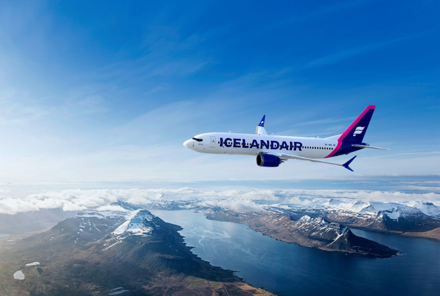 To the US or Canada with Icelandair